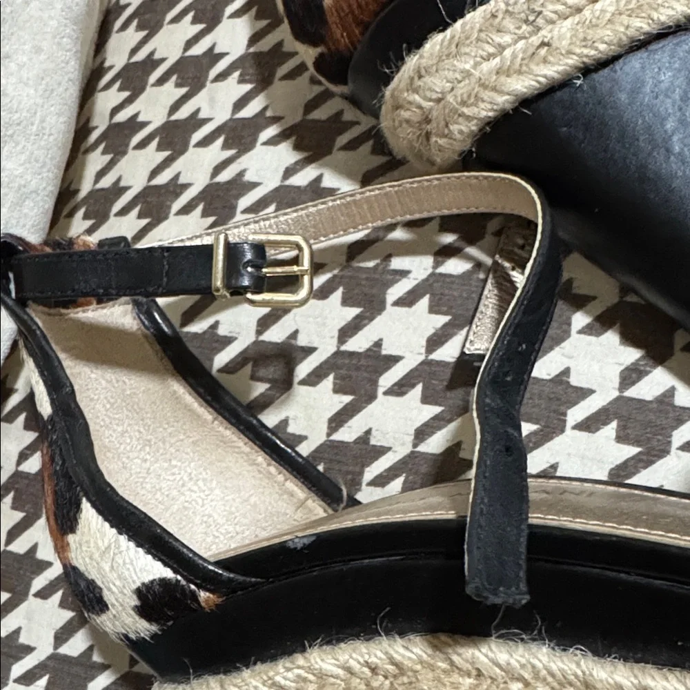 ANTONIO MELANI Black and Tan Espadrille Wedges - Picture 5 of 6